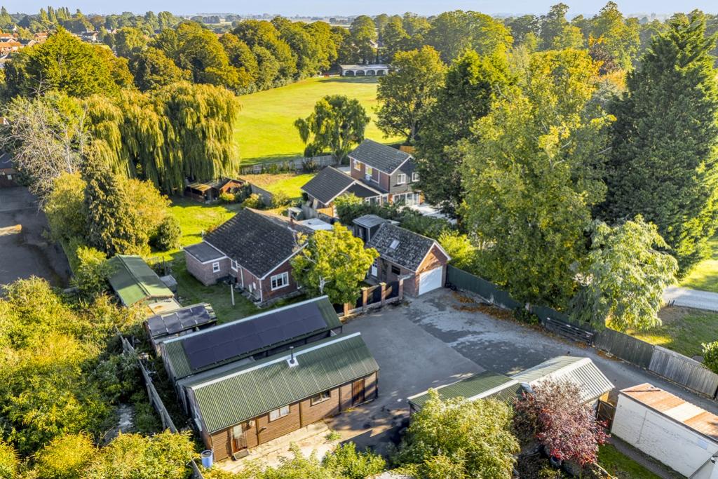 33 A High Street (Long Sutton)-1