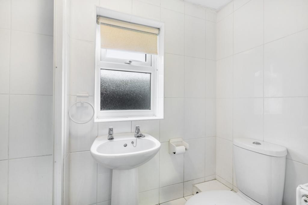33 A High Street (Long Sutton)-25
