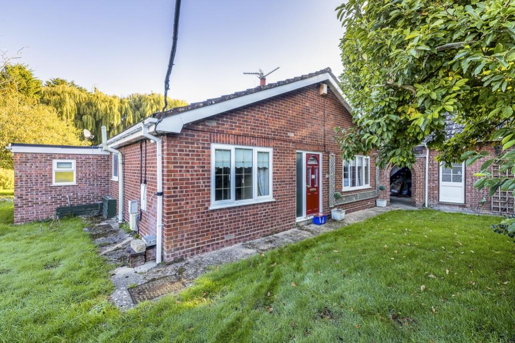 33 A High Street (Long Sutton)-10
