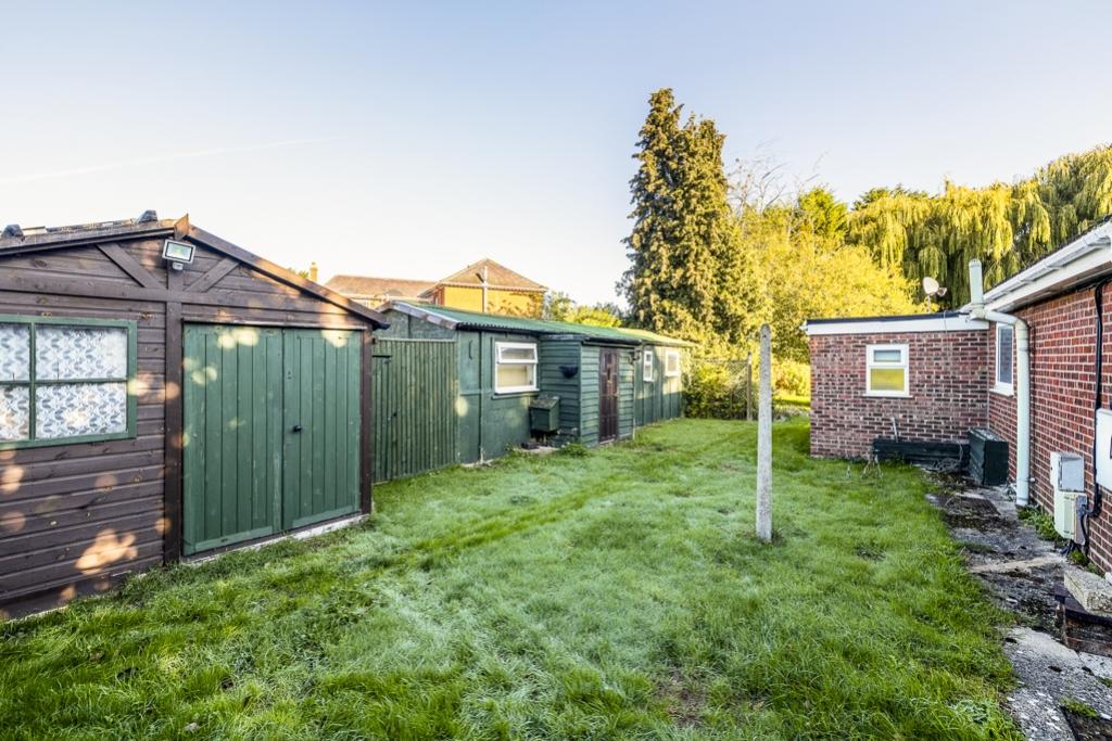 33 A High Street (Long Sutton)-11