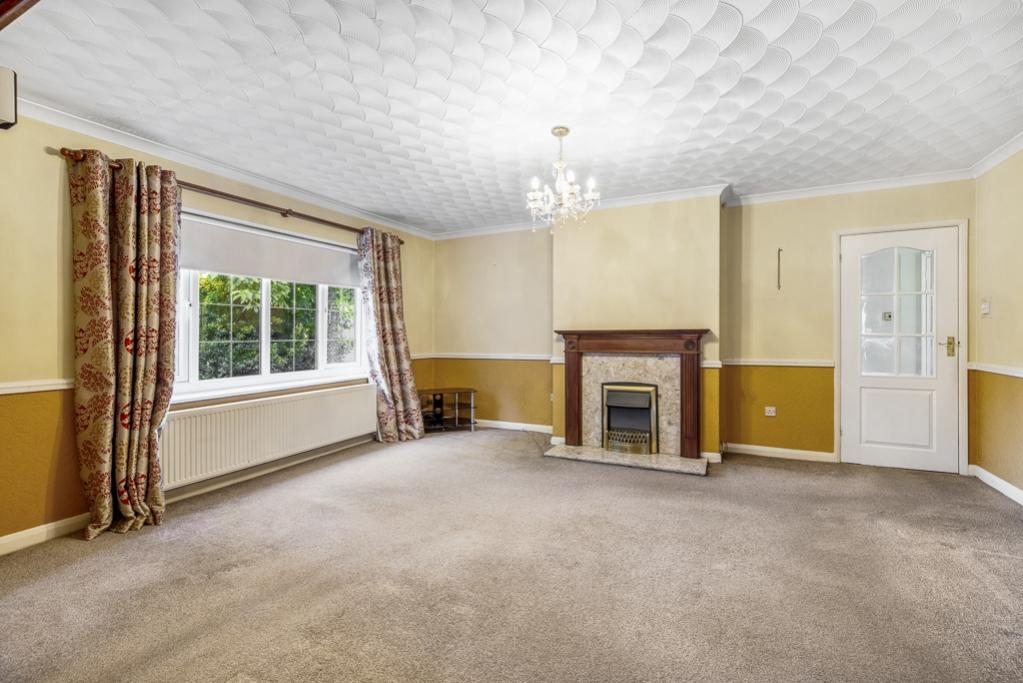 33 A High Street (Long Sutton)-34