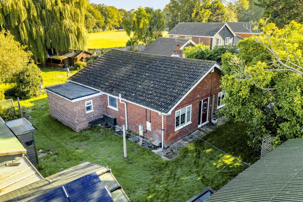 33 A High Street (Long Sutton)-3