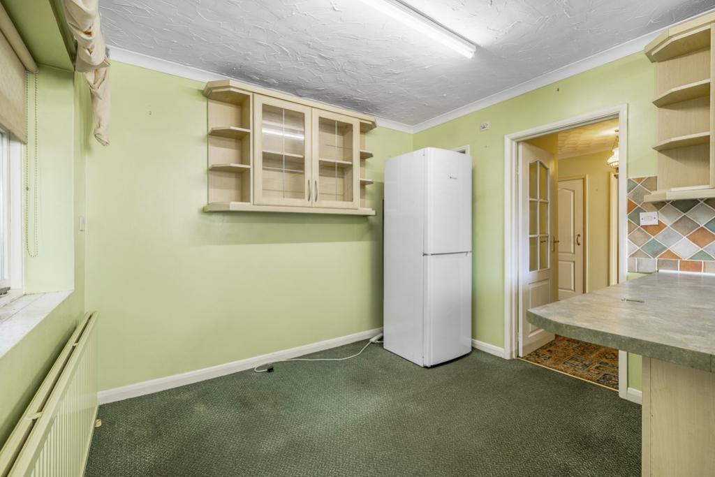 33 A High Street (Long Sutton)-31