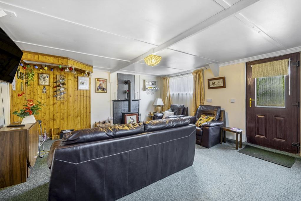33 A High Street (Long Sutton)-39