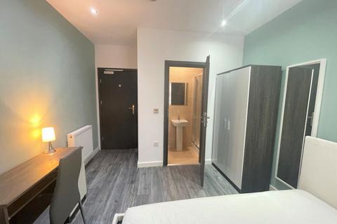 1 bedroom in a house share to rent, Room 5, F6, 21 Priestgate, Peterborough PE1 1JL