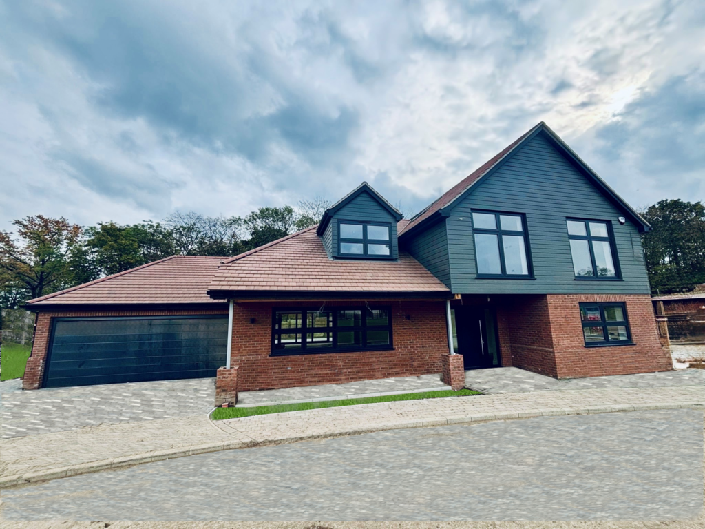 5 bed detached house for sale Dagwood Lane, Brent