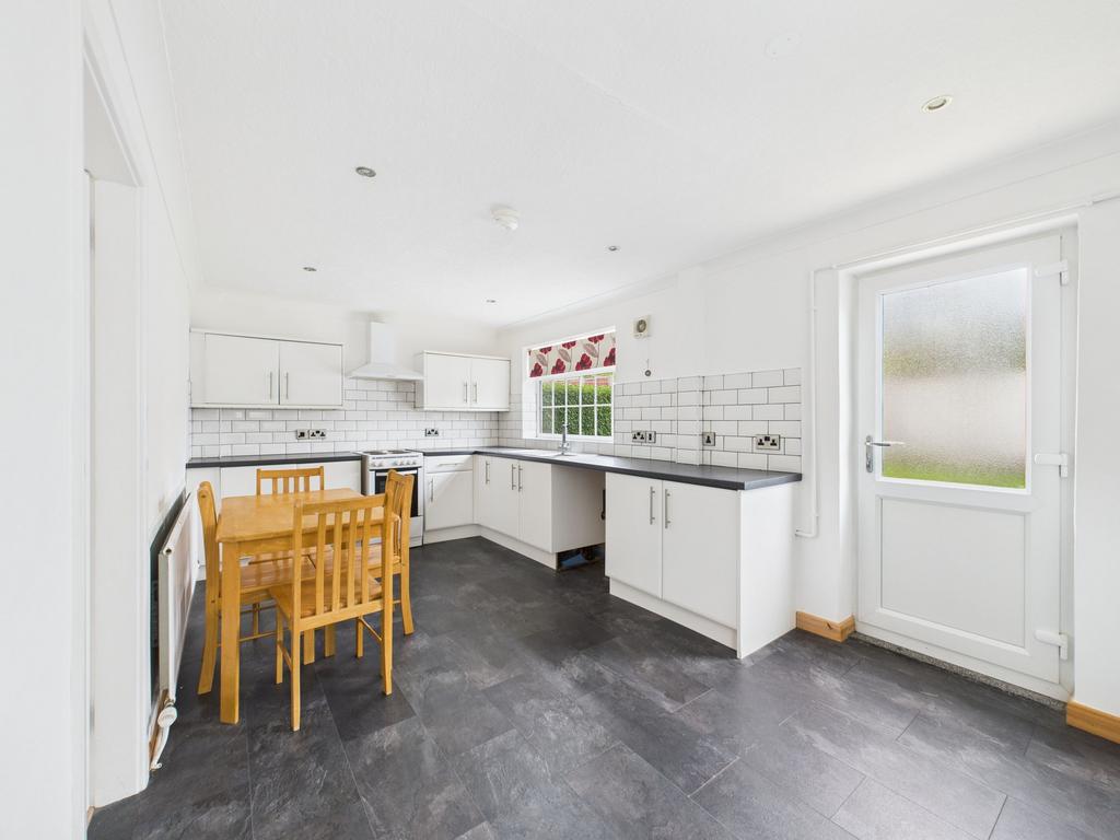 Dining/Kitchen