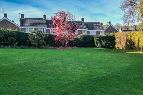 4 bedroom detached bungalow for sale, Walking Distance To Ticehurst Village High Street