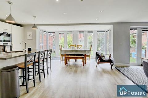 undefined, Watitune Avenue, Weddington, Nuneaton