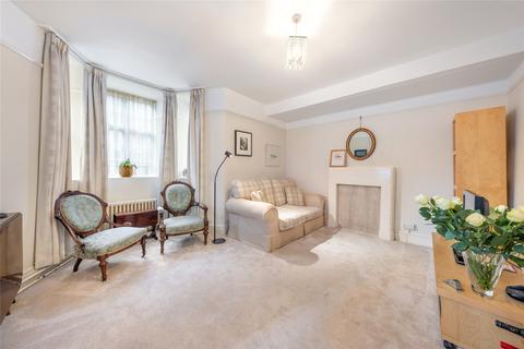 2 bedroom apartment for sale, Eyre Court, Finchley Road, St John's Wood, London, NW8