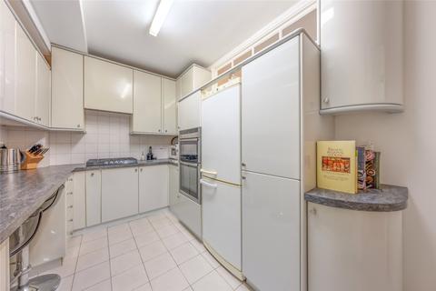 2 bedroom apartment for sale, Eyre Court, Finchley Road, St John's Wood, London, NW8