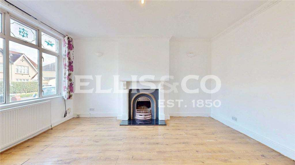 3 bedroom maisonette to rent
