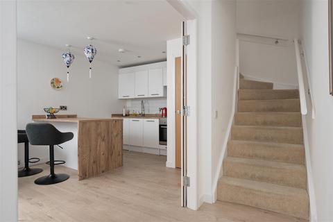 2 bedroom maisonette for sale, 2 Cunninghame House, Low Causeway, Culross, KY12 8HL