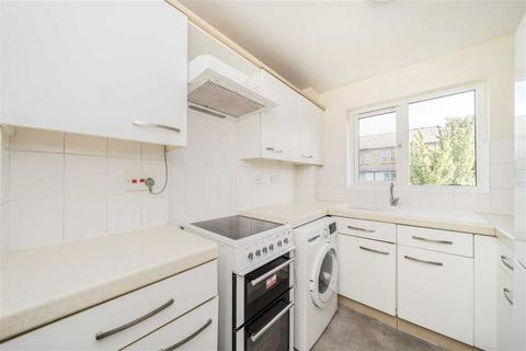 1 bedroom flat for sale, Milton Close, London SE1