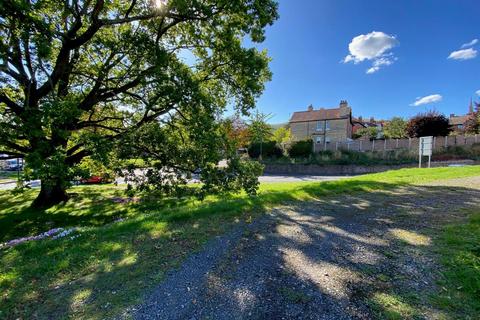 2 bedroom detached bungalow for sale, Pickersleigh Road, Malvern