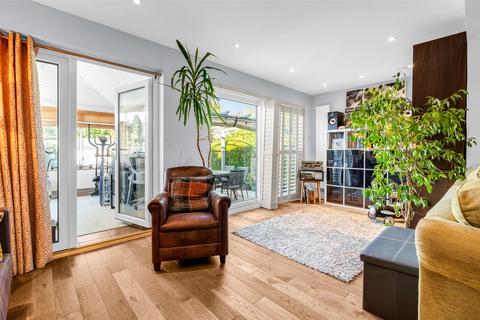 3 bedroom semi-detached house for sale, Woodlands Road, Hertford SG13