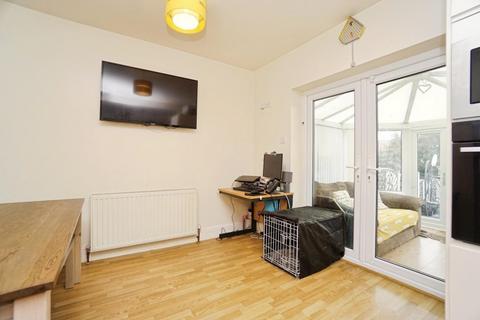 96 Farview Road, Sheffield, S5 7TB