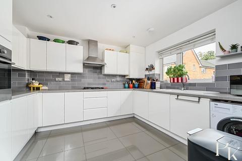 undefined, Monarch Way, Shoreham-By-Sea