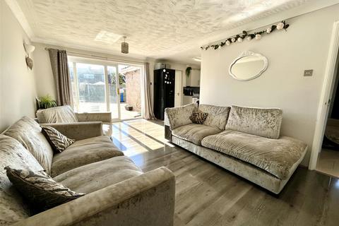 3 bedroom semi-detached bungalow for sale, Ashleigh Gardens, Wymondham