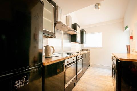 6 bedroom house to rent, St Helens Road, Near Brynmill, , Swansea