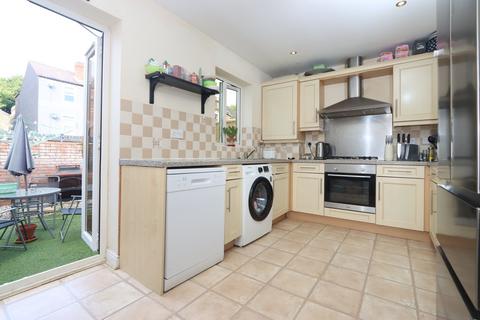 3 bedroom townhouse for sale, Round Hill Wharf, Kidderminster, DY11