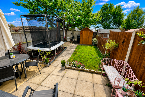 3 bedroom end of terrace house for sale, Heron Croft, Soham