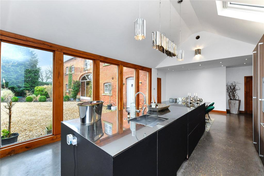 Kitchen Diner