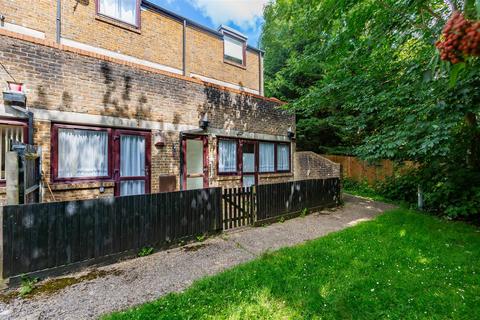 1 bedroom maisonette for sale, Bazes Shaw, New Ash Green DA3