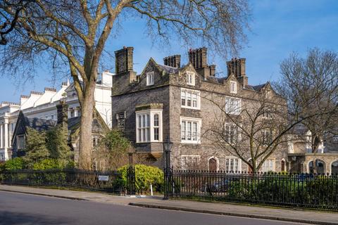 St. Katharines Precinct, Regent's Park, London