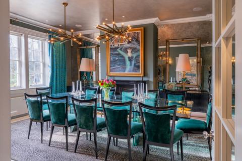 undefined, St. Katharines Precinct, Regent's Park, London