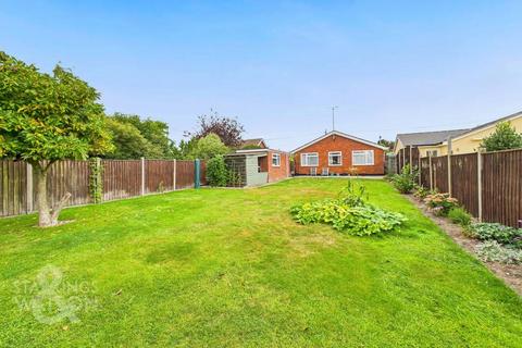 3 bedroom detached bungalow for sale, The Footpath, Poringland, Norwich