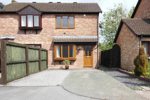 2 bedroom semi-detached house to rent, Silverton Drive, Pontyclun, CF72 8HF