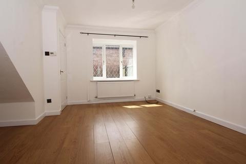 2 bedroom semi-detached house to rent, Silverton Drive, Pontyclun, CF72 8HF