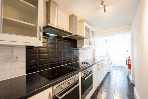 5 bedroom house to rent, William Street, Sandfields, City Centre, , Swansea