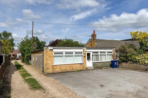 Property for sale - Highfields Road, Highfields Caldecote