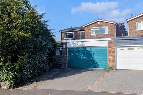 undefined, Gravel Hill Terrace, Boxmoor, HP1