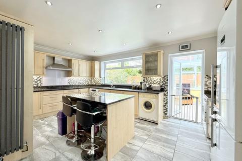 3 bedroom semi-detached bungalow for sale, Bardon Drive, Shirley