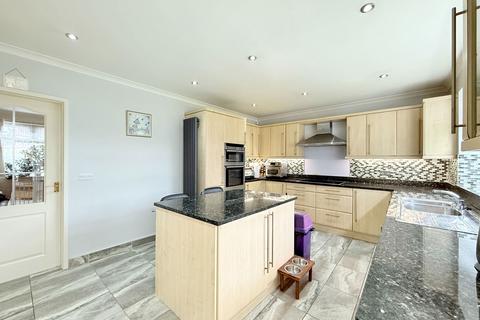 3 bedroom semi-detached bungalow for sale, Bardon Drive, Shirley