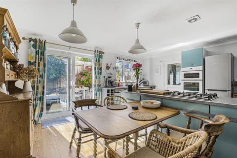 undefined, Birchwood Close, Totnes
