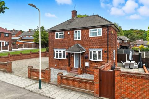 Whitchurch Road, Romford, RM3