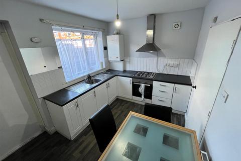 undefined, Walmsley Road, Hyde Park, Leeds, LS6 1NG