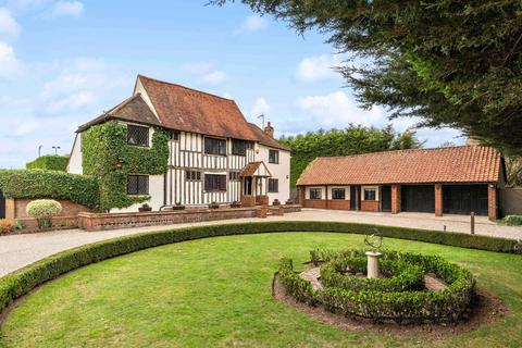 4 bedroom detached house for sale, Outings Lane, Brentwood CM15