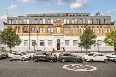 2 bedroom flat for sale, Canterbury House, Kilburn, London, NW6