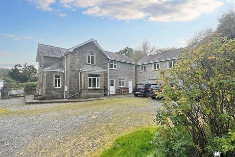 undefined, Talley, Llandeilo