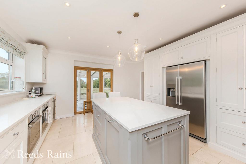 Breakfast Kitchen