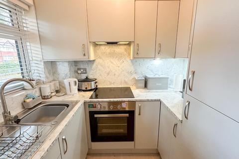 1 bedroom retirement property for sale, Wesley Court, Cavendish Road, Heaton Mersey, Stockport