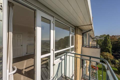 undefined, Weydown Close, Wimbledon Park, London, SW19