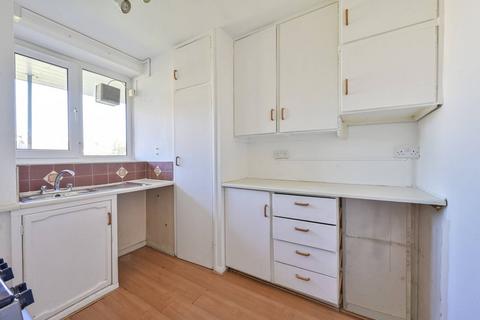 undefined, Weydown Close, Wimbledon Park, London, SW19