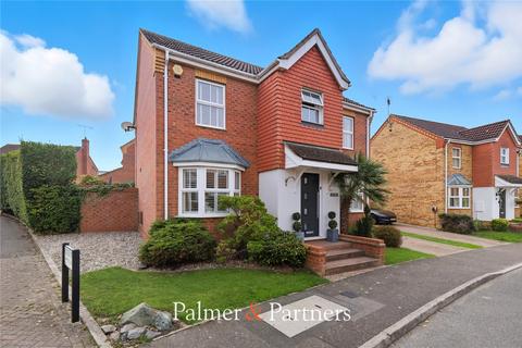4 bedroom detached house for sale, Lister Tye, Chelmsford CM2