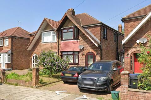 undefined, Woodrow Close, Perivale, Greenford, UB6